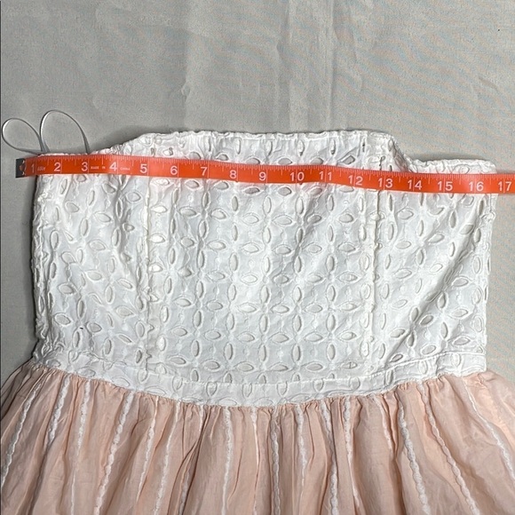 H&M Strapless Dress in White and Peach - Picture 6 of 8
